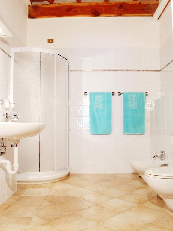 Le Valli Aparthotel Pomarance Szoba fotó